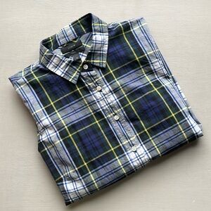J.Crew Plaid Perfect shirt style F4609 size 8 EUC